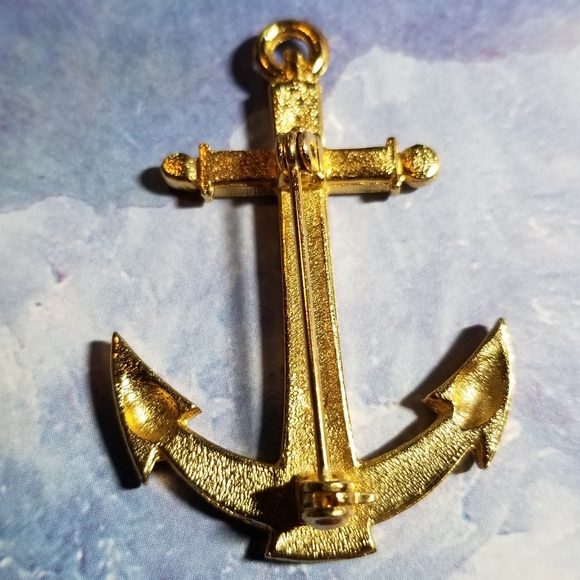 Relisted -Vintage anchor brooch ship ocean nautical pin ivory white gold tone - Picture 6 of 8